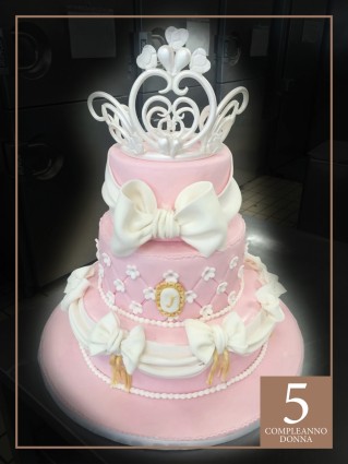 Torte-compleanno-donna-cappiello-005