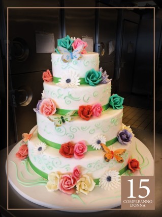 Torte-compleanno-donna-cappiello-015